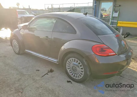 2013 Volkswagen Beetle z USA, uszkodzony, nr VIN 3VWHP7AT6DM678946